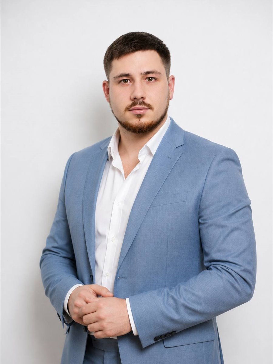Язаров Александр Сергеевич